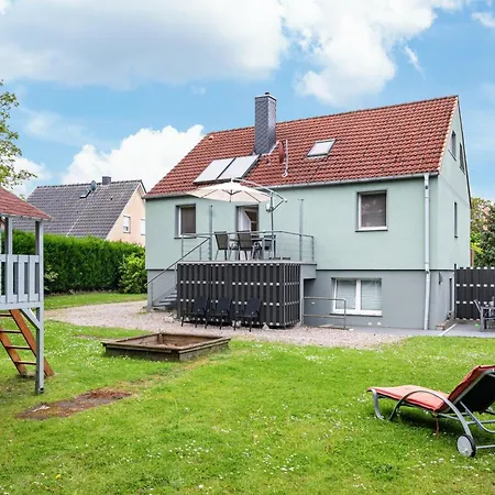 Fuer 4 Personen 34 M² * Kalkhorst