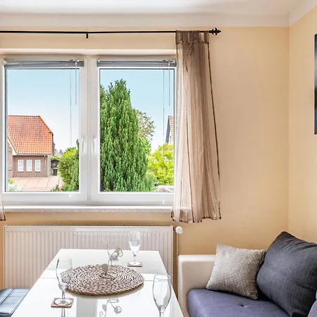 Fuer 4 Personen 34 M² Kalkhorst