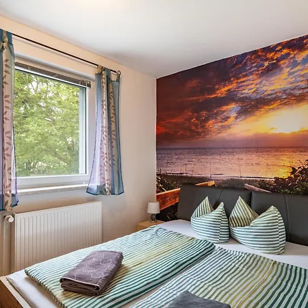 Fuer 4 Personen 34 M² * Kalkhorst