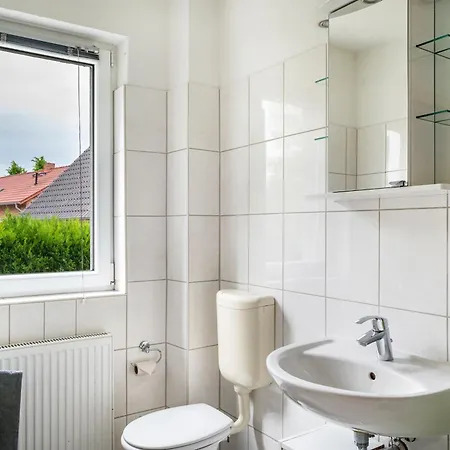 Fuer 4 Personen 34 M² * Kalkhorst